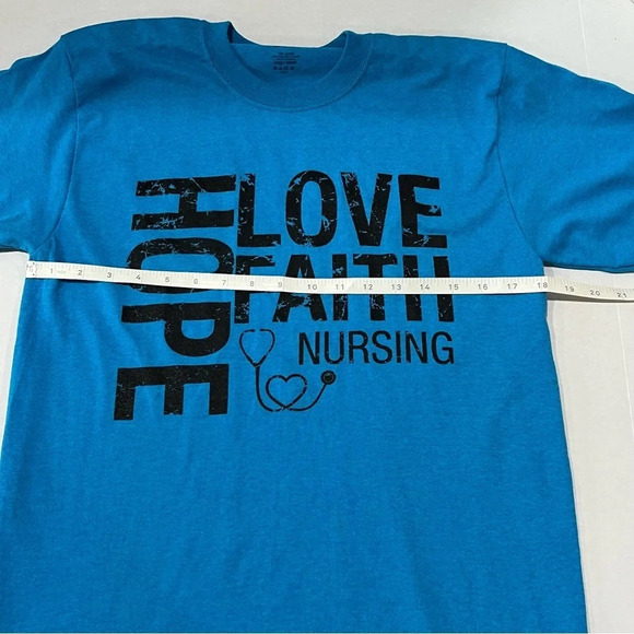 Faith, Hope,Love and Nursing Graphic t-shirt. Unisex. Size Medium - Picture 5 of 5